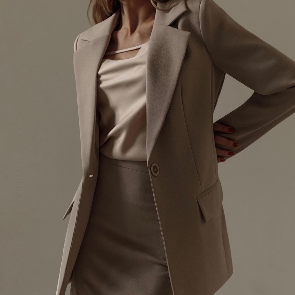 Brand new blazer Lichi, color Beige, Size M